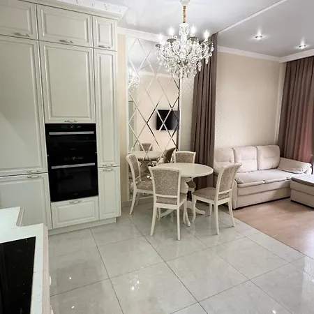 Pearl8 Apartamento *